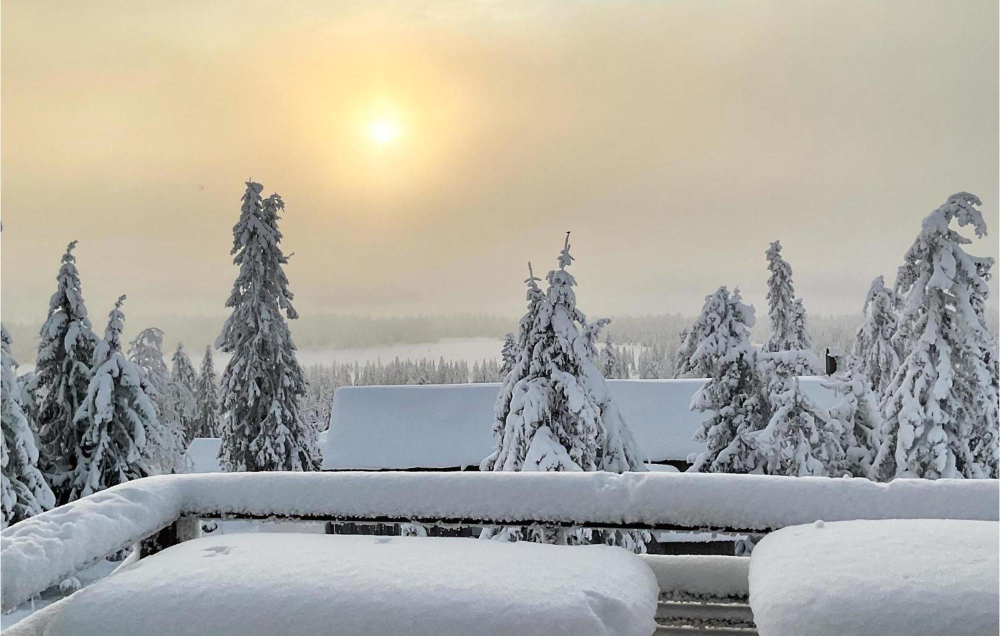 Three-Bedroom Holiday Home in Sjusjoen Eksteriør bilde