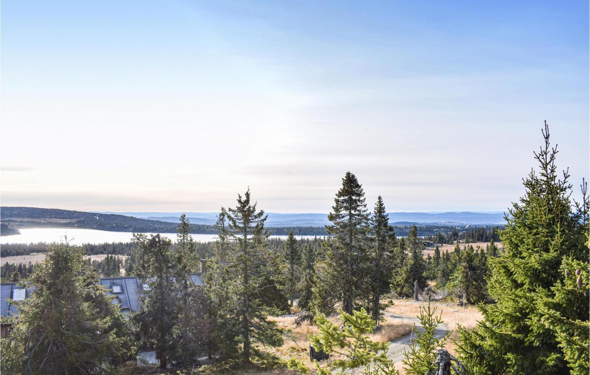 Three-Bedroom Holiday Home in Sjusjoen Eksteriør bilde